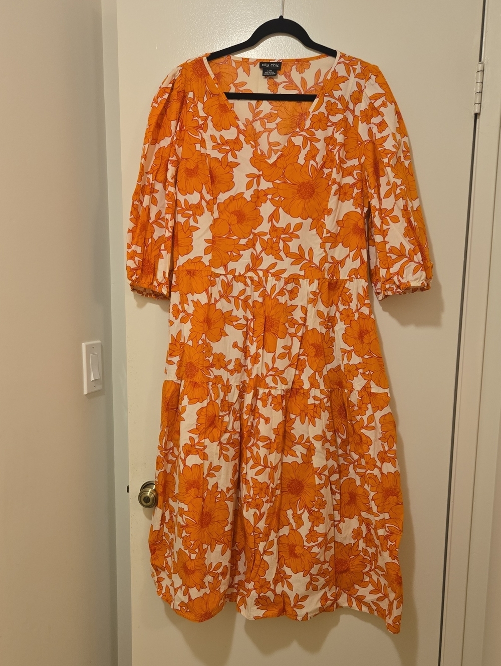 City Chic Bright Orange Floral Maxi Dress W/Pockets!- Sz L